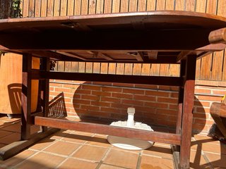 Mesa extensible y 2 Sillas de Jardín Madera
