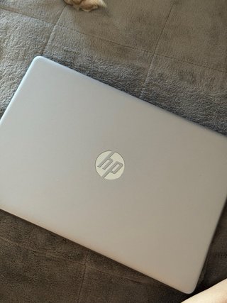 Portátil HP 250 G9