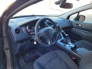 Peugeot 3008 2012