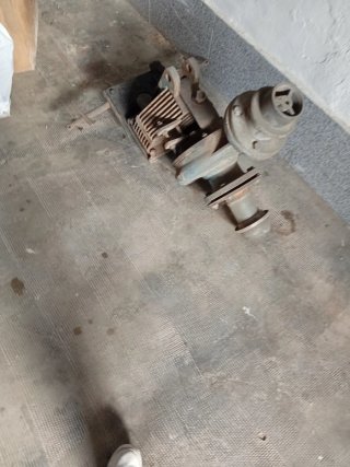 Bomba de agua para tractor