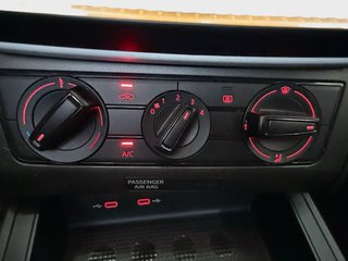 SIN ENTRADA! SEAT Ibiza 2023 29000KM!