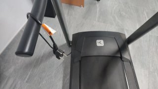 Cinta de correr con motor de inclinación