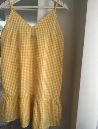 Vestido amarillo de cuadros
