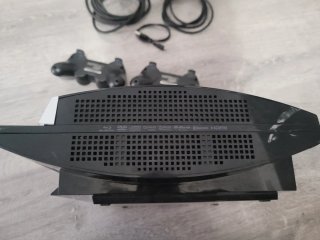 Ps3 75gb con mandos y juego