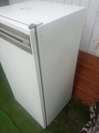 Nevera antigua Zanussi