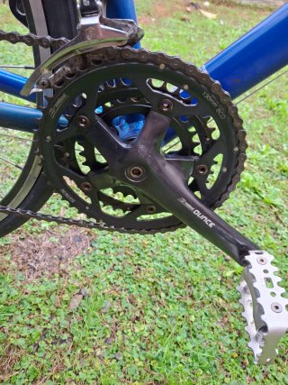 Bicicleta de carretera Btwin azul