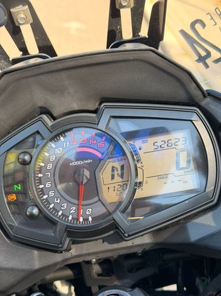 Kawasaki Versys X 300 Adventure Negra