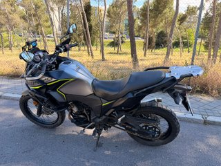 Kawasaki Versys X 300 Adventure Negra