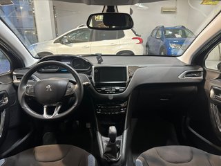 Peugeot 208 2015 TAN SOLO 177000 KILOMETROS