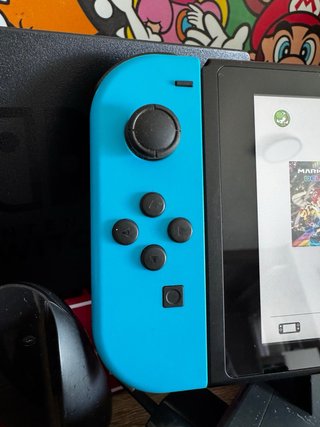 Nintendo Switch Como Nueva, caja + accesorios