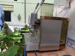 Macchina da caffè Faema a pistoni