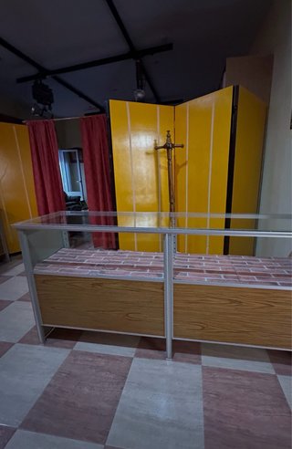 2 Mostradores de tienda