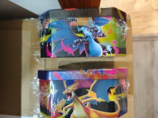Lattine collezionabili Pokémon Mega Charizard X e Y
