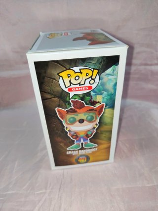 Funko Pop! Crash Bandicoot 421 con equip. submarin