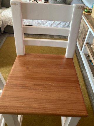 Sillas Altas de Madera