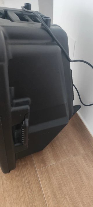 Altavoz Skytec Negro