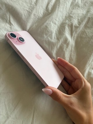 iPhone 15 Rosa