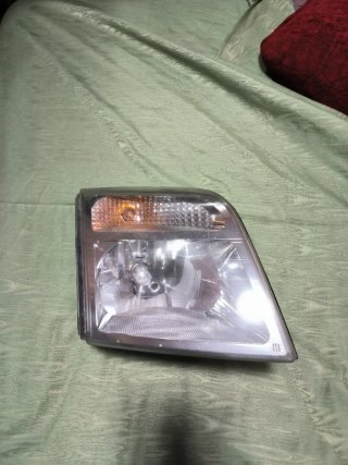 Faro Derecho Ford Tourneo Connect