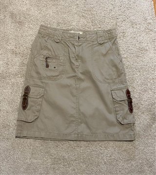 Falda beige