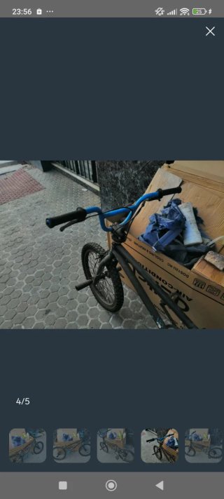 Bicicleta BMX azul