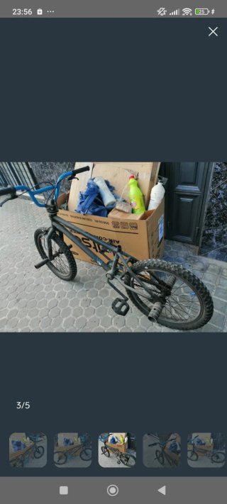 Bicicleta BMX azul