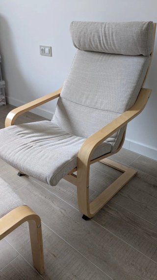 Sillón Poäng Ikea con reposapiés