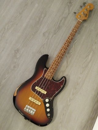 Fender Jazz Bass 60th Road Worn