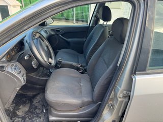 Ford Focus 1.6 Gasolina Pierde Agua Termostato