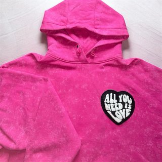 Sudadera rosa con brillos cómoda