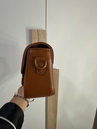 Pinko borsa a tracolla marrone con fibbia oro