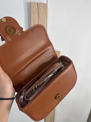 Pinko borsa a tracolla marrone con fibbia oro