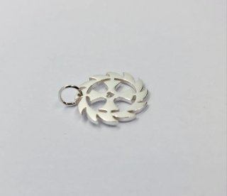 Cruz Orlada Parravichini Plata 2cms