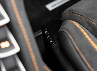 McLaren 750S TRIPLE CORONA  750S TRIPLE CORONA