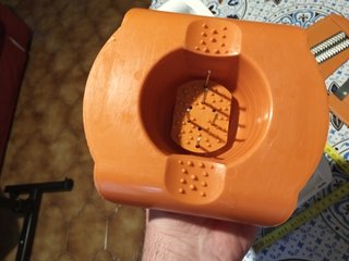 Mandolina con salvamano