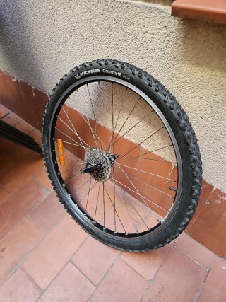 Ruedas Bicicleta 26 Michelin y Grid specialized.