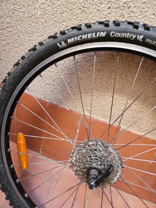 Ruedas Bicicleta 26 Michelin y Grid specialized.