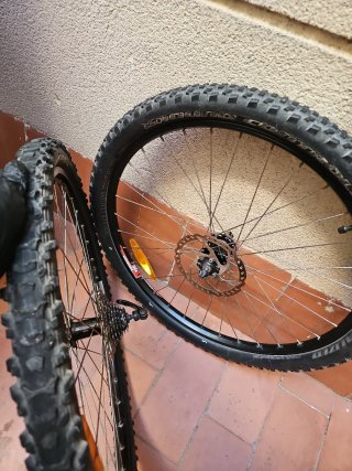 Ruedas Bicicleta 26 Michelin y Grid specialized.
