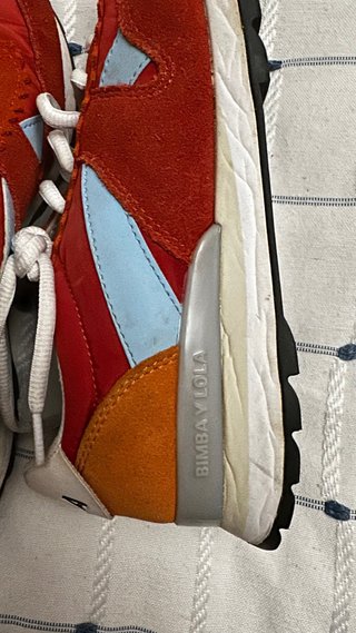 Zapatillas Bimba y Lola Naranja y Azul