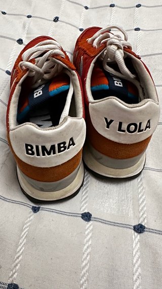 Zapatillas Bimba y Lola Naranja y Azul