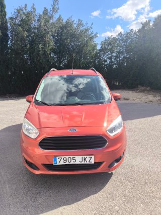 Ford Tourneo Courier 2015