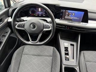 Volkswagen Golf 2021