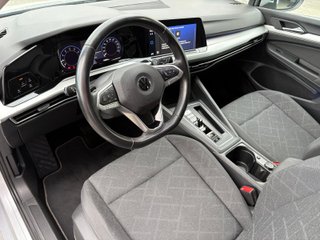 Volkswagen Golf 2021