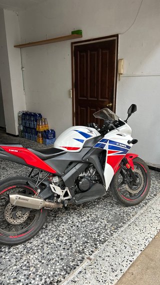 Honda CBR 125R 2015