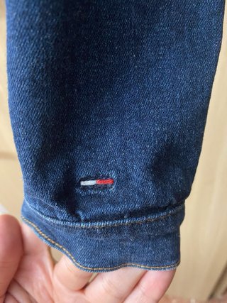 Chaqueta Vaquera Tommy Hilfiger Talla L poco uso