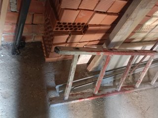 Escalera de aluminio de 4 metros  15 perdaño