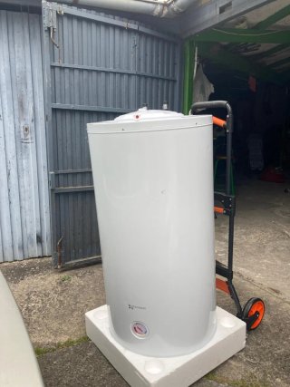 Termo Eléctrico 140L Nuevo