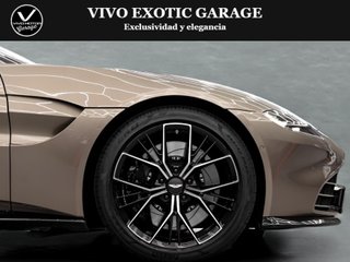 Aston Martin Vantage 4.0 V8