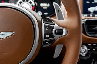 Aston Martin Vantage 4.0 V8