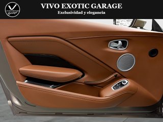 Aston Martin Vantage 4.0 V8
