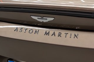Aston Martin Vantage 4.0 V8